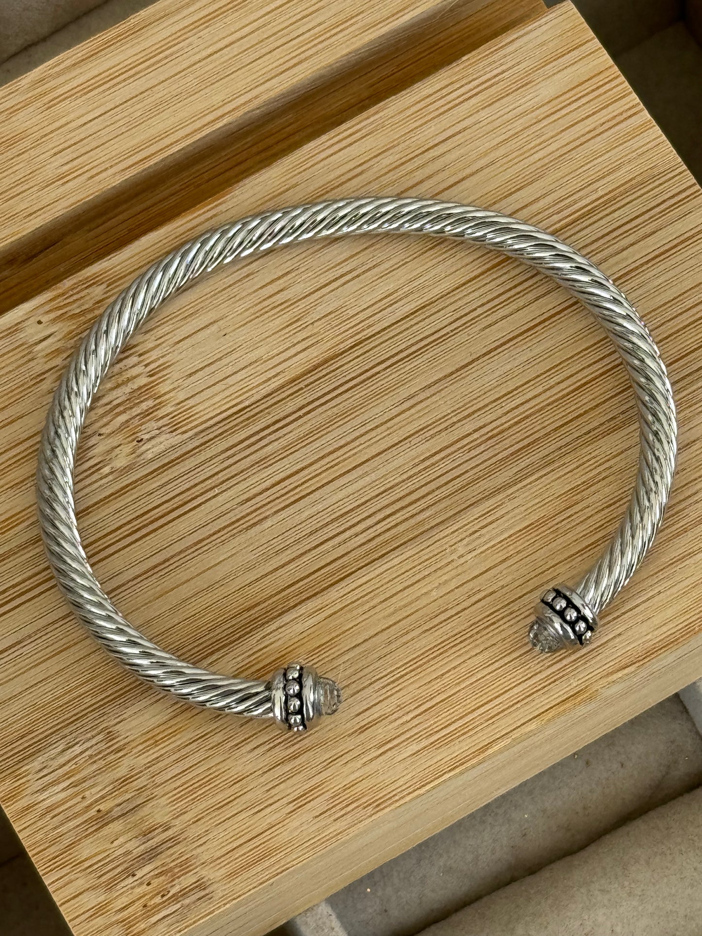 Clear Bracelet