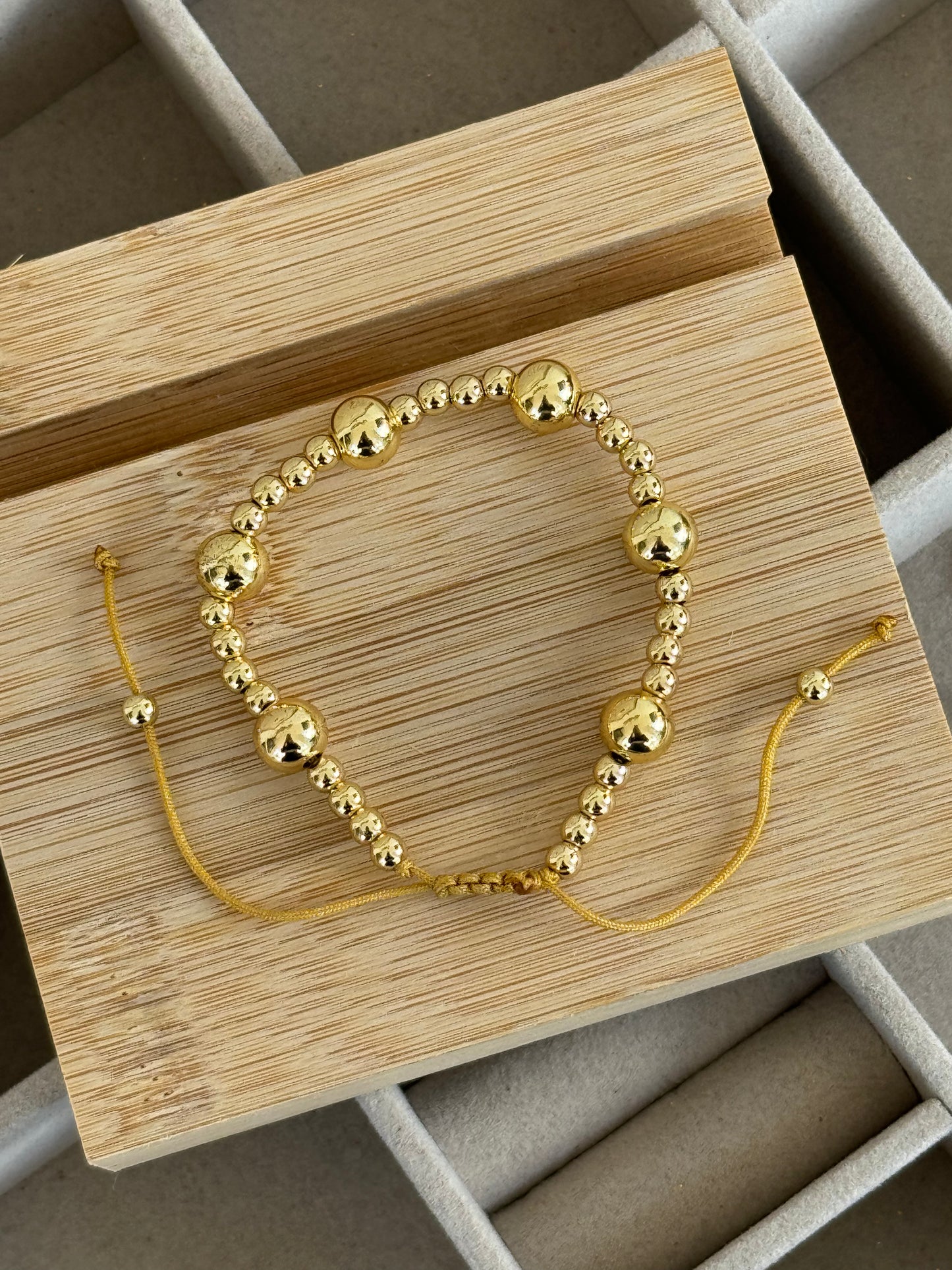 Gold Bracelet Ajustable